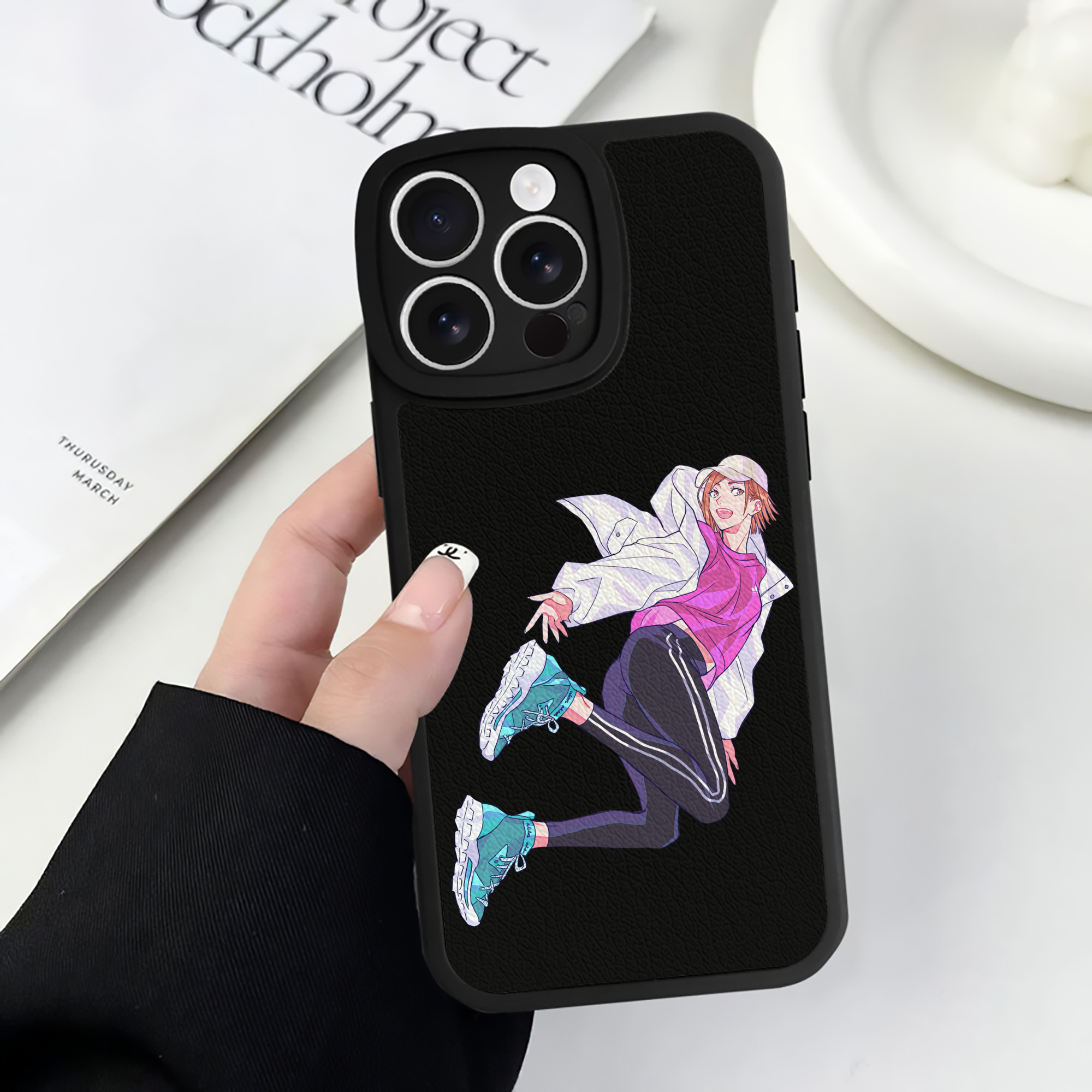 （画像用） 呪術廻戦 Jujutsu Kaisen 【iPhone 16シリーズ対応】シリコンスマホケース（レザー調） 材質：シリコン